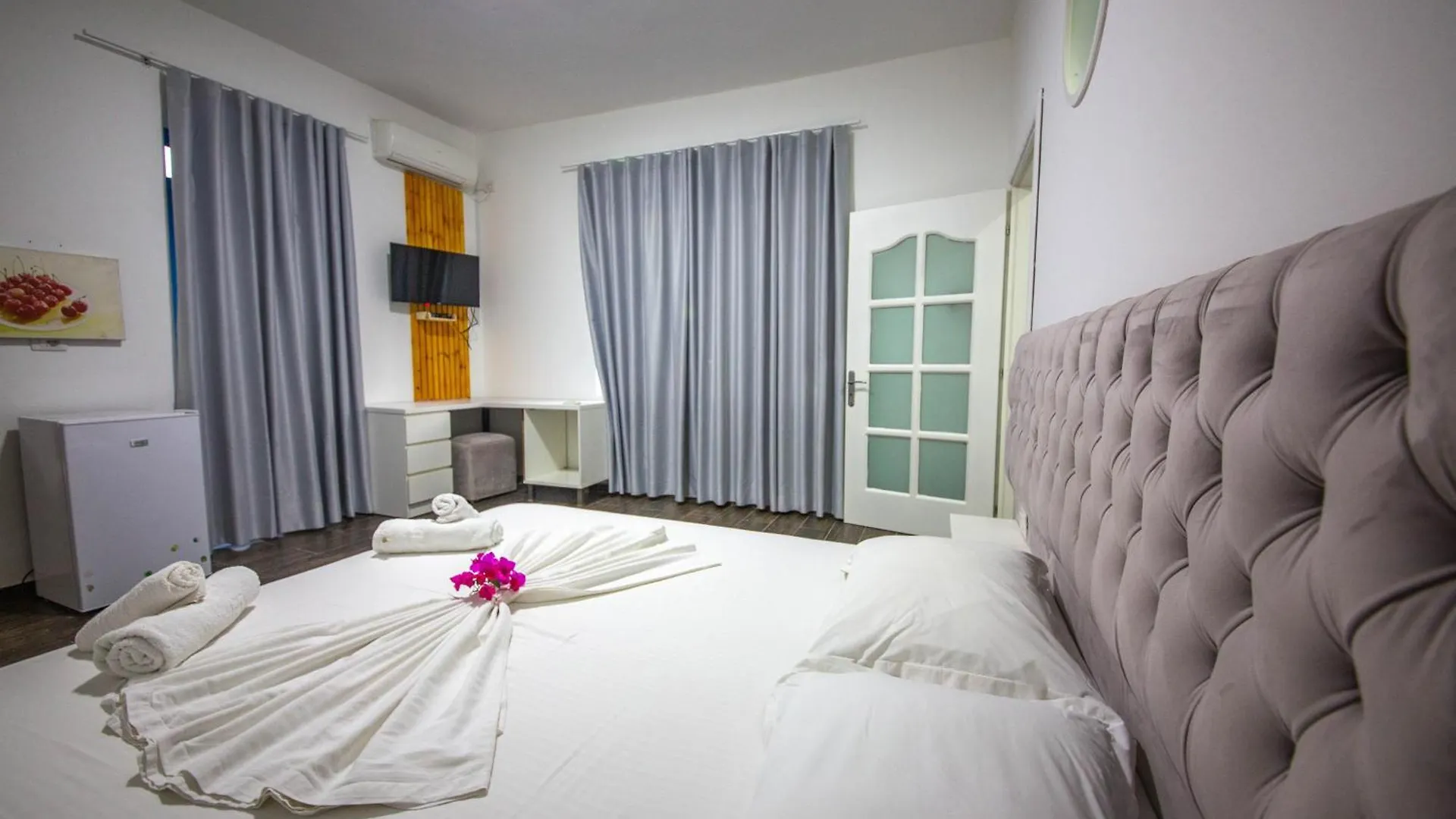 2E Villa & Homestay クサミル